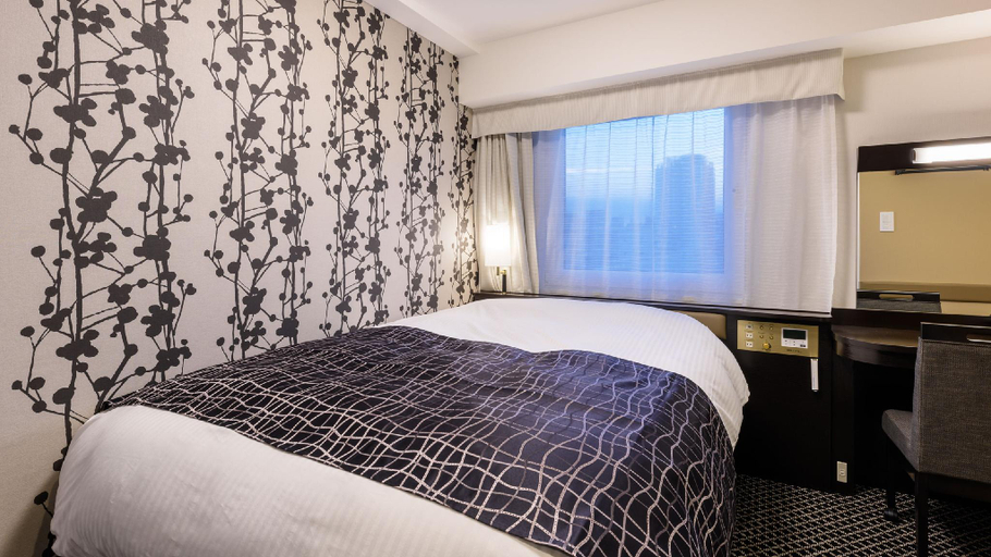 Bedroom 13