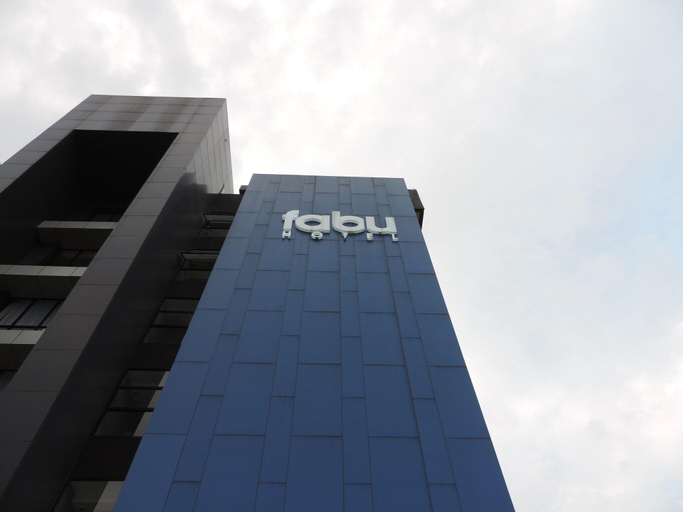 Exterior & Views, Fabu Hotel Bandung, Bandung