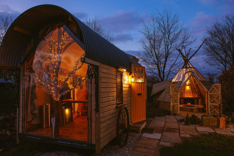 Others 5, Wagon & the Wigwam, Hampshire