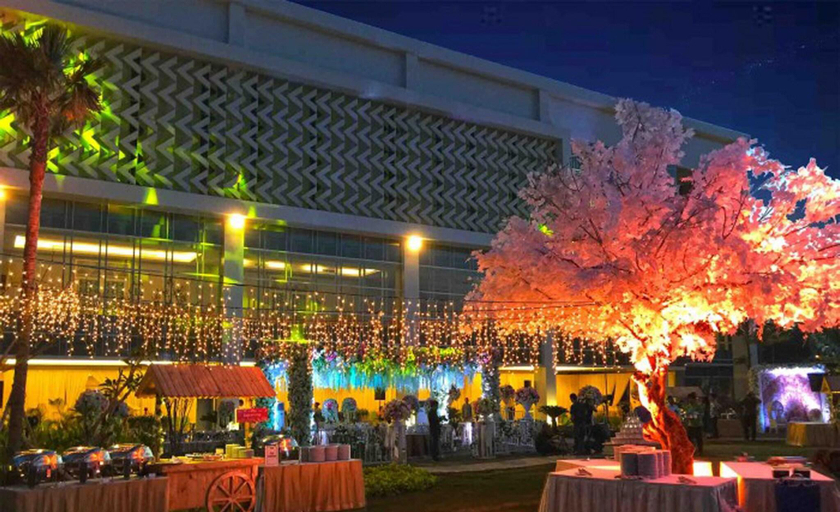 Food & Drinks 4, MaxOne Resort Delia, Makassar