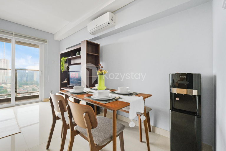 Dining Room 18