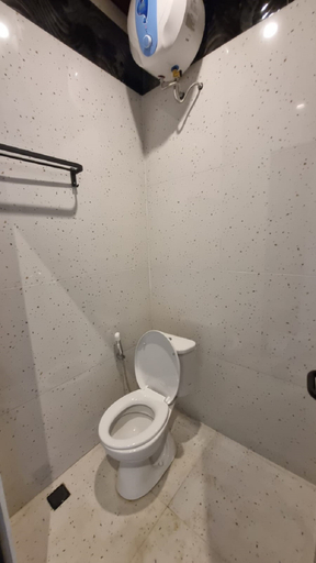 Bathroom 4