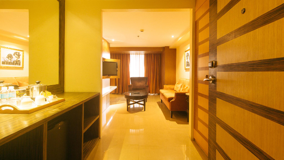 Bathroom 11