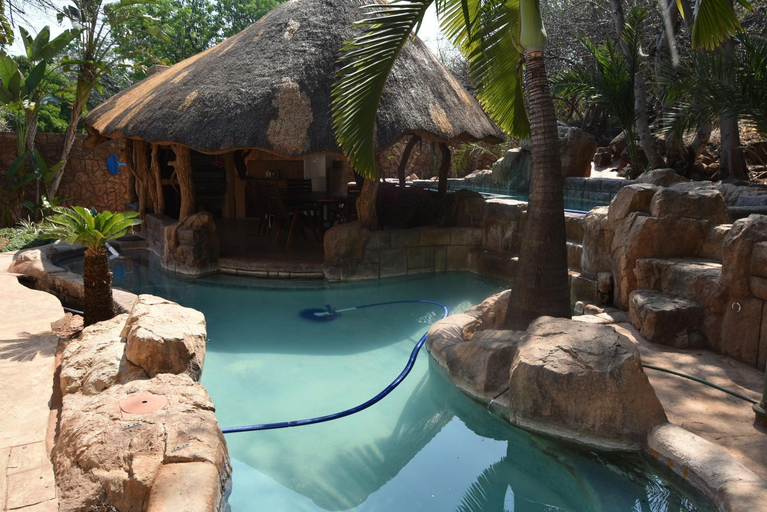 Others 3, Golf View Guest House, Vhembe