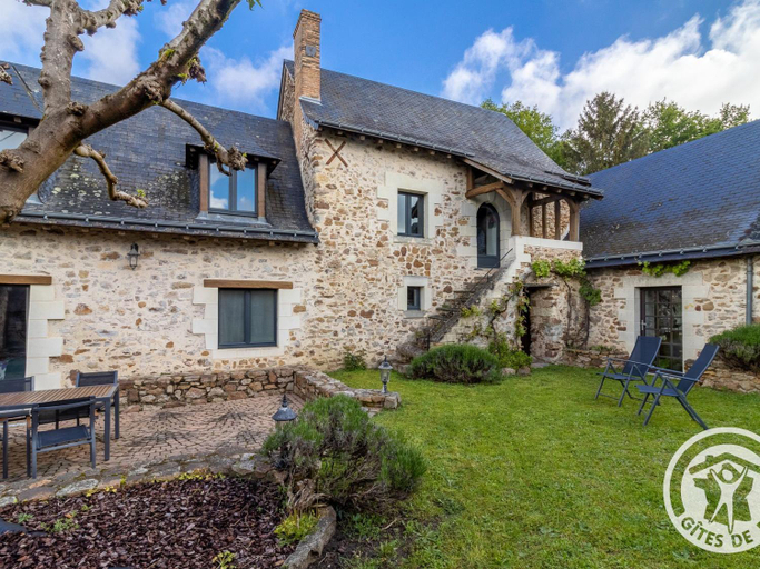 Others 4, Chambre d'hotes avec piscine et petit-dejeuner proche d'Angers - FR-1-622-84, Maine-et-Loire