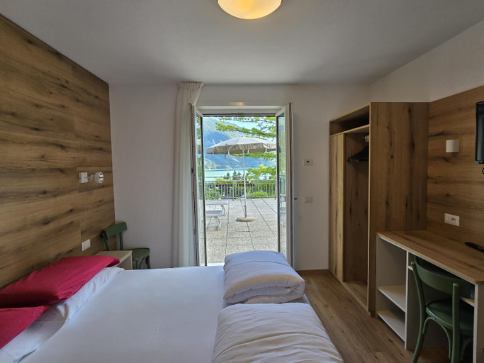 Bedroom, Hotel Miramonti, Trento