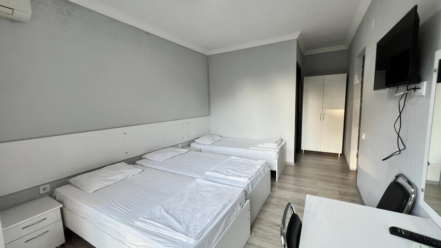 Others 2, Hotel 288a, Kobuleti