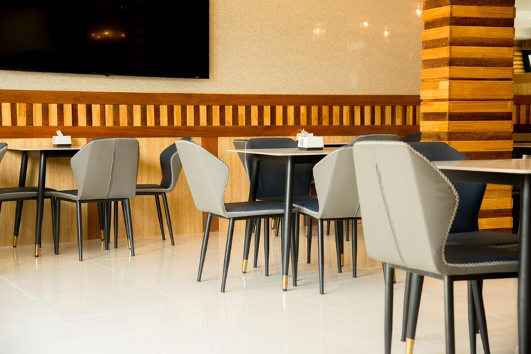 Food & Drinks 5, AIMI Beach