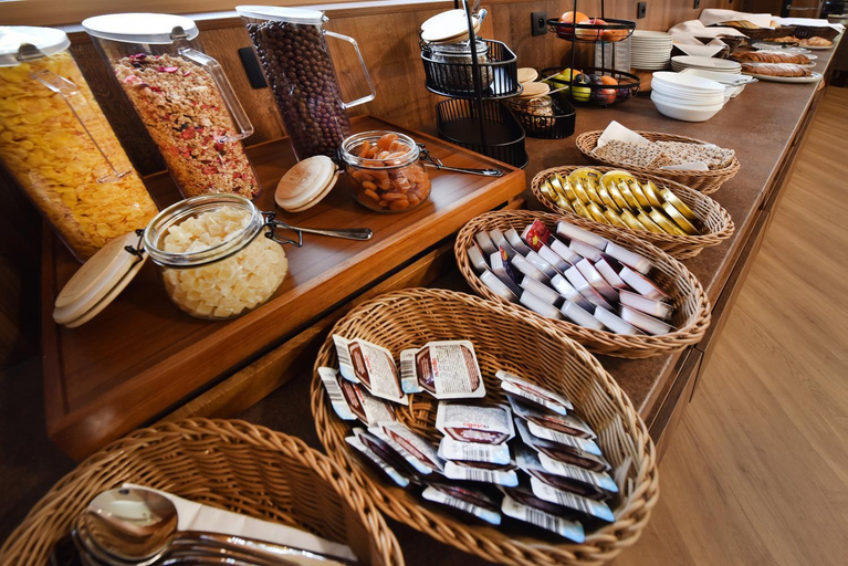 Food & Drinks 3, Unique View Design Apartment Strbske Pleso, Poprad