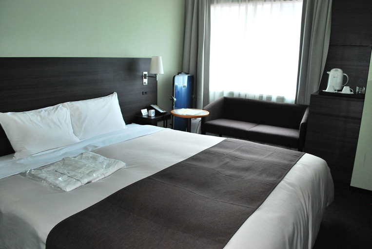 Bedroom 3, Ginza Grand Hotel, Chūō
