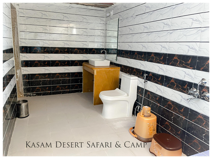 Bathroom 5, Kasam Desert Safari Camp, Jaisalmer