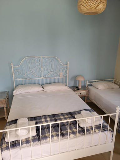 Others 4, Margarita rooms, Ionian Islands