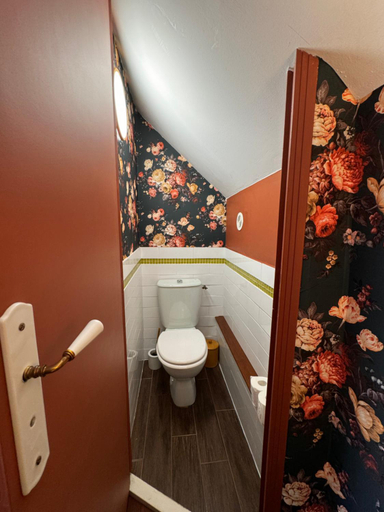 Bathroom 2, La Niche, Pas-de-Calais