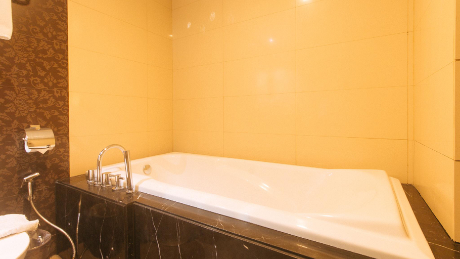 Bathroom 5