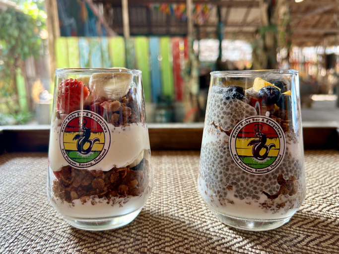Food & Drinks 3, Rasta Baby Bar & Bungalows - Suitable for young travelers, Muang Ranong