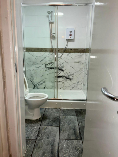 Bathroom 4, HomesRentals, Sandwell
