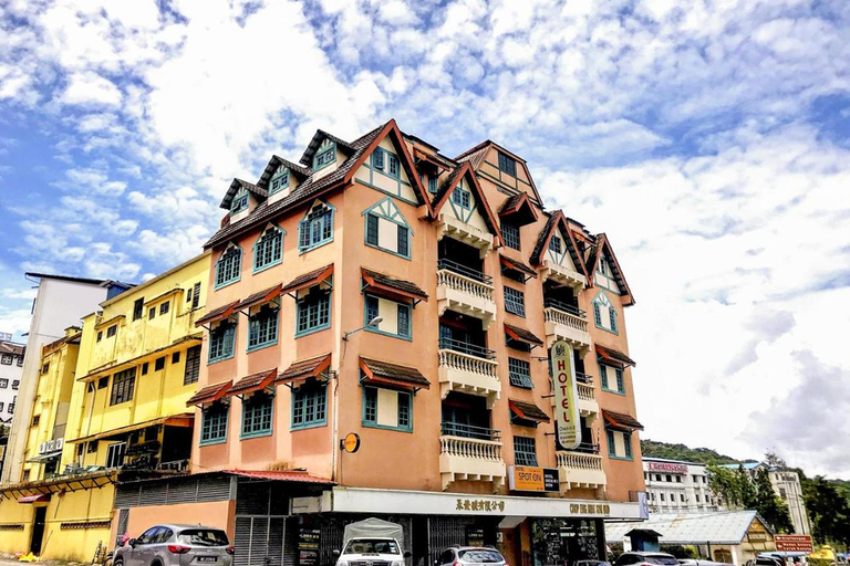 Exterior & Views