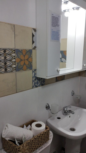 Bathroom 3, Hospedaje, Departamentos J&R, Lago Buenos Aires