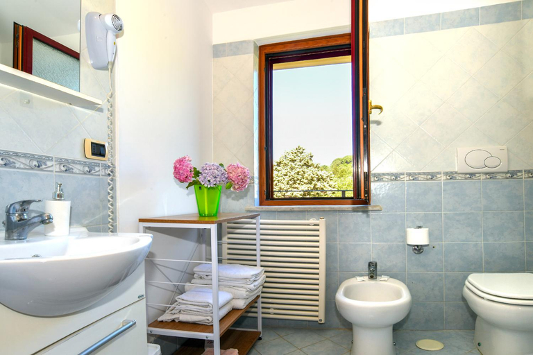 Bathroom 2, Green Paradise, Napoli