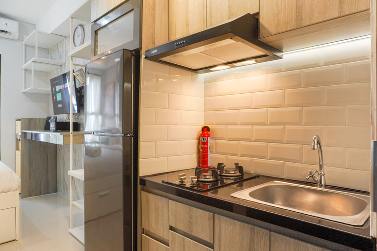 Others 5, Modern Look and Nice Studio Transpark Bintaro Apartment By Travelio, South Tangerang