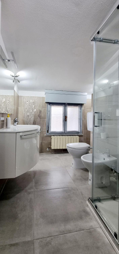 Others 2, Guest Holiday Mandra 12 e 13, Reggio Nell'Emilia