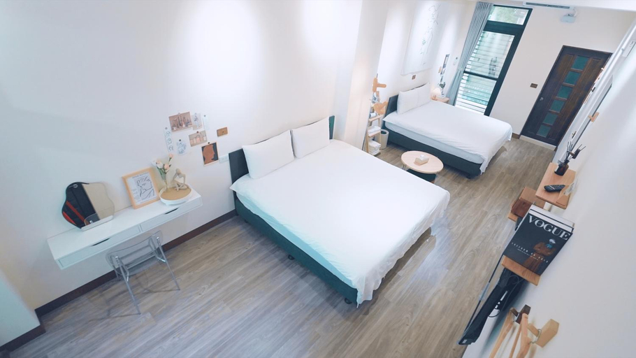 Bedroom 2, 咻咻宿 Xiuxiu 電梯宅, Taitung