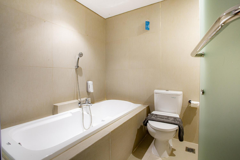 Bathroom 3, Grand Zuri Ketapang, Ketapang