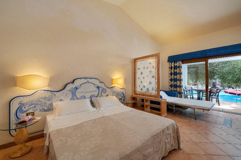 Bedroom 3, Club Esse Palmasera, Nuoro