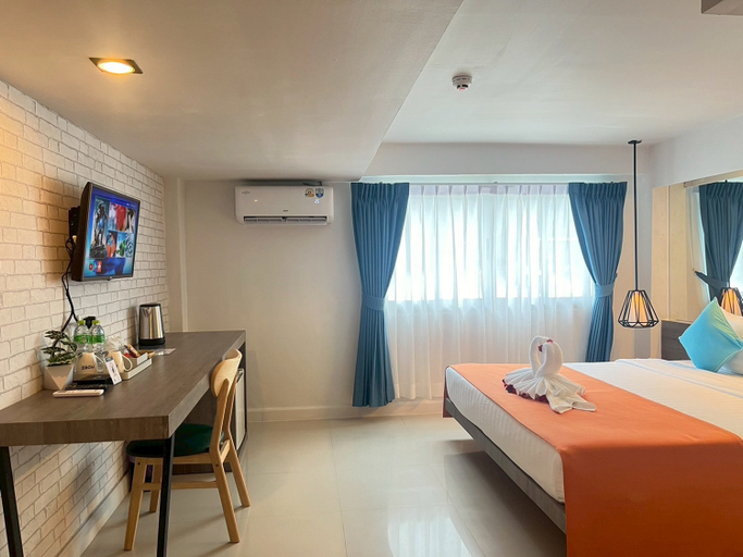 bedroom 27