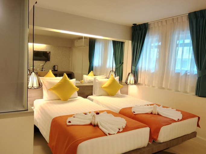 bedroom 5