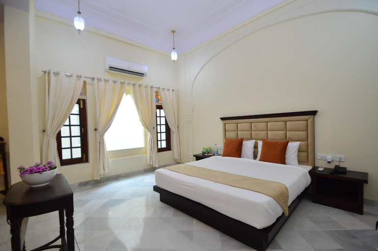 Others 3, Aaram Baagh Agra by Pachar Group, Agra