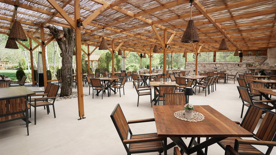 Food & Drinks 4, Комплекс Белите скали, Hadzhidimovo