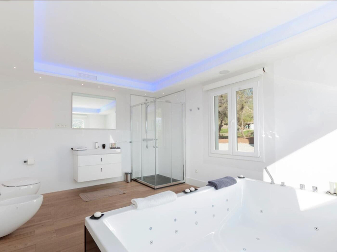 Bathroom 3, Top Luxury Marbella Villa, Málaga
