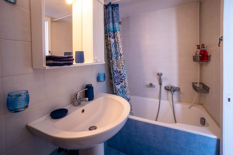 Bathroom 5, Naoussa Breeze Residence, South Aegean
