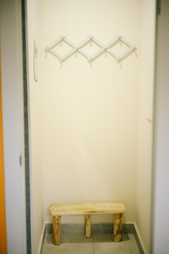 Others 3, Buna Guest House