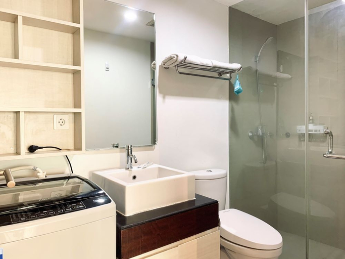 Bathroom 20