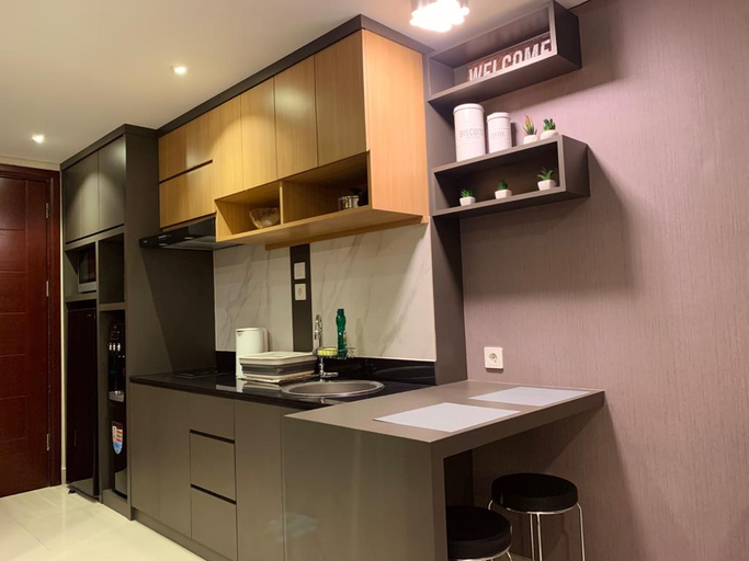 Dining Room 4