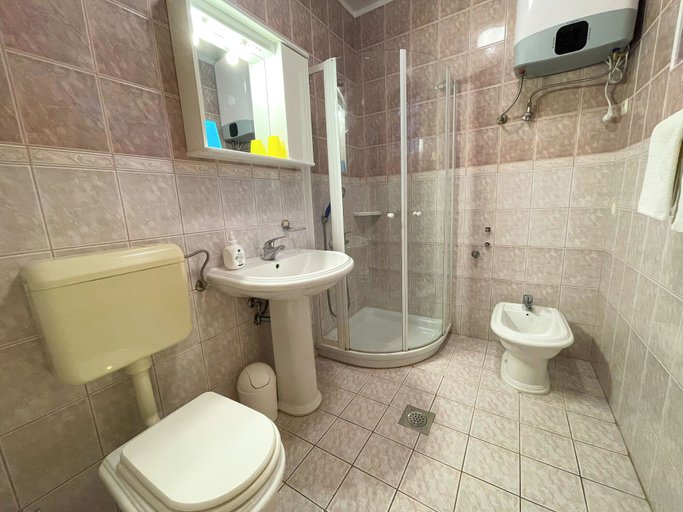 Bathroom, Apartman Villa Ljiljana 2, Crikvenica