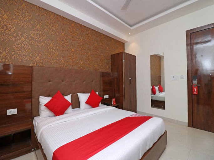 Bedroom 2, Hotel Ventus by Anvi Near Delhi Airport, Delhi