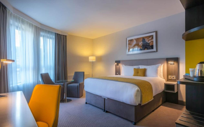 Bedroom 2, Maldron Hotel Manchester City, Manchester