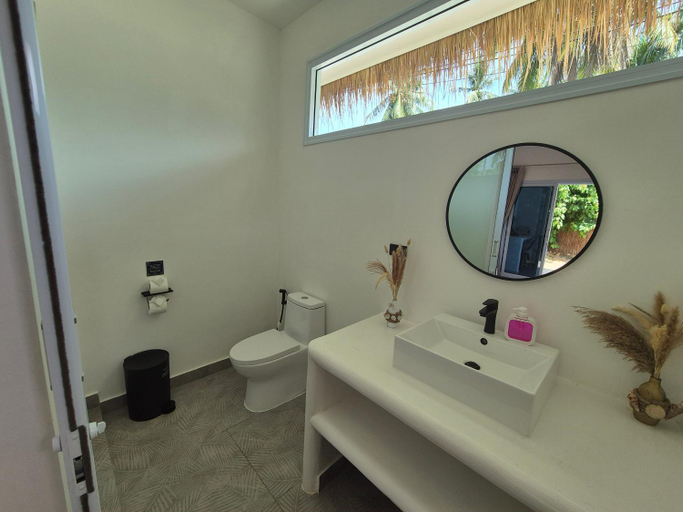Bathroom 4, Sea Love Bungalows, Ko Phangan