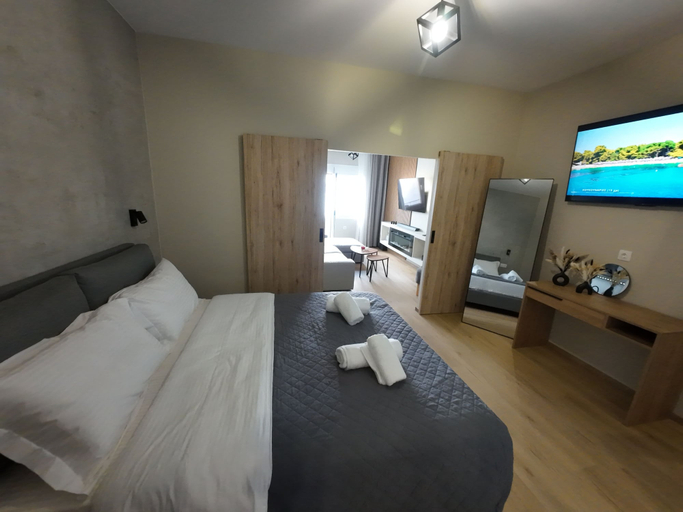 Others 4, Nel Paese Apartment, Thessaly