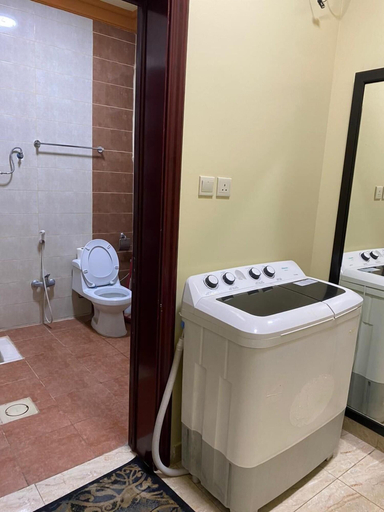 Bathroom 5, Diyar Al Basateen Hotel Apartment