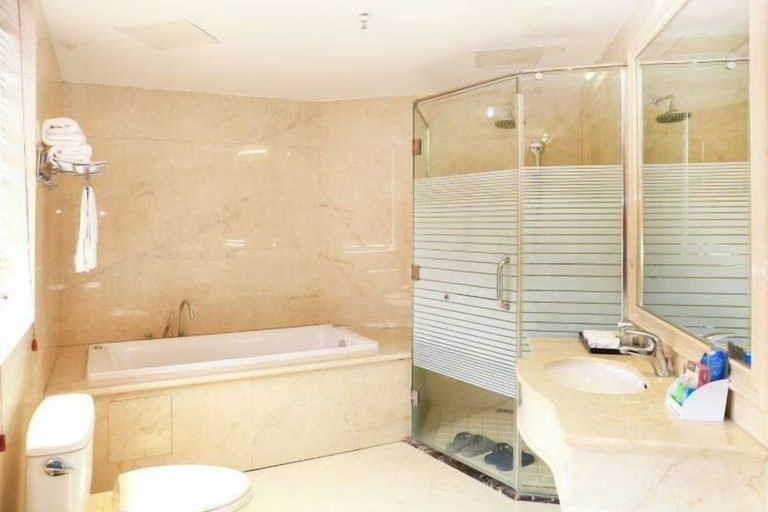 Bathroom 4, Xiushan International Hotel, Chizhou