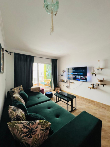 Others 2, Apartment On The Beach, Makarska
