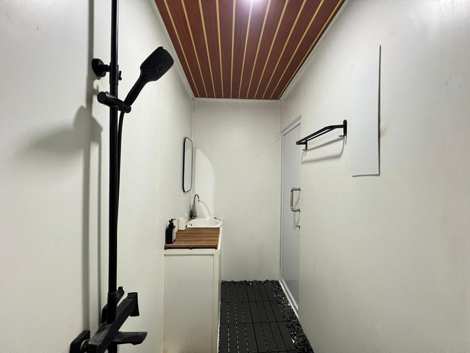 Bathroom 4, Nira Meraki Sandhya, Sleman