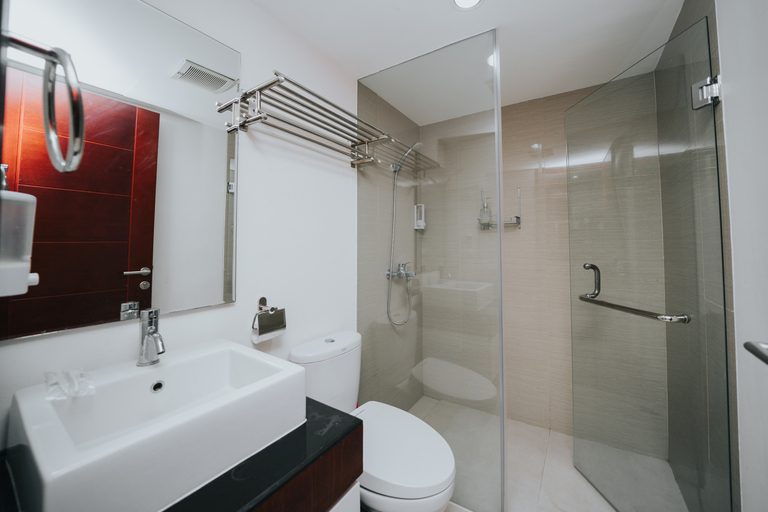 Bathroom 4
