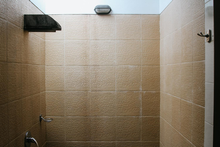 Bathroom 30