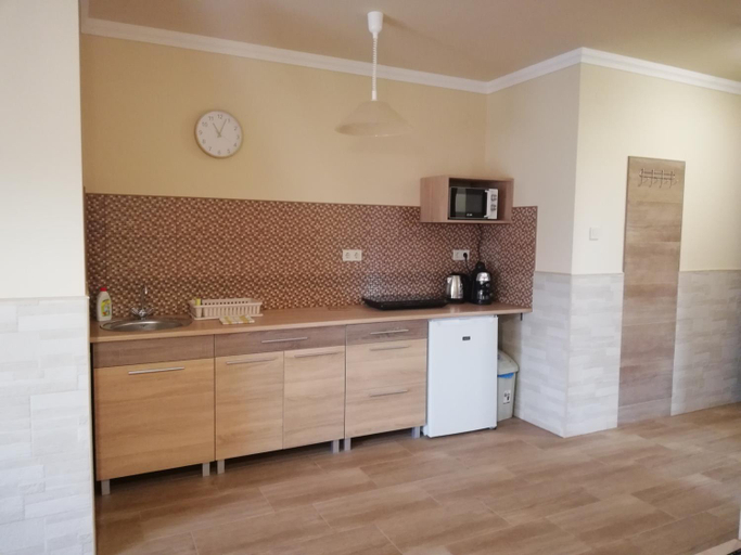 Others 4, Imola es Andrea Apartmanhaz 3, Hajdúszoboszló
