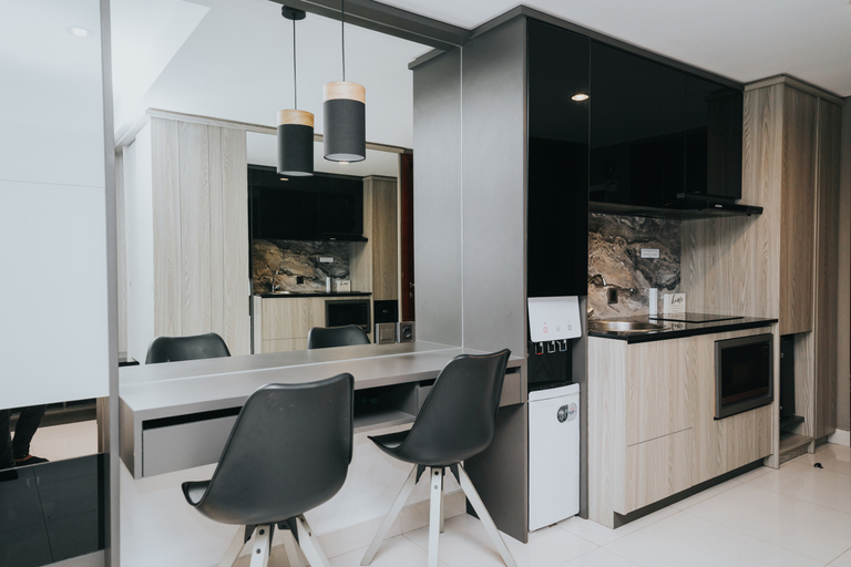 Dining Room 14